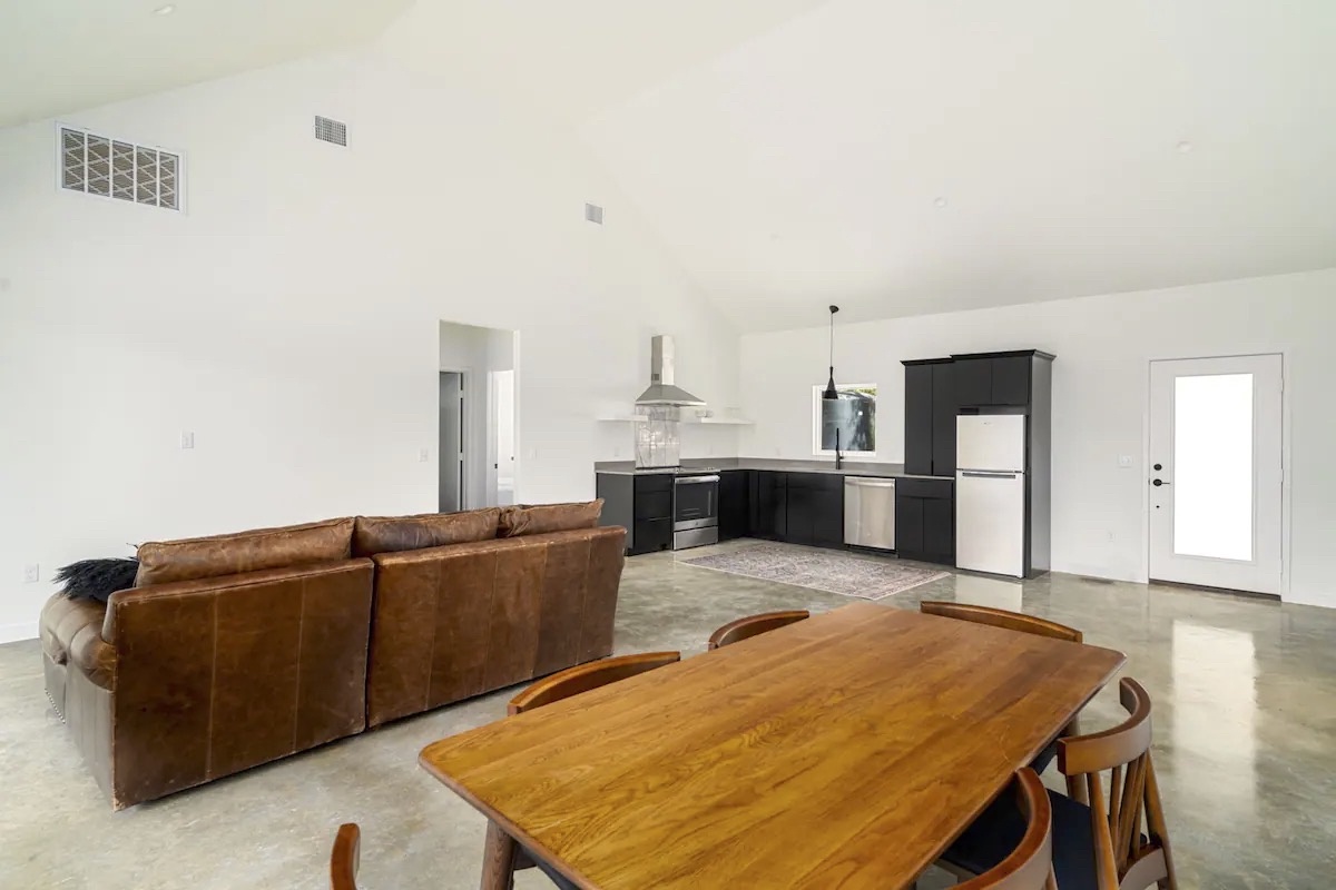 Open floor concept