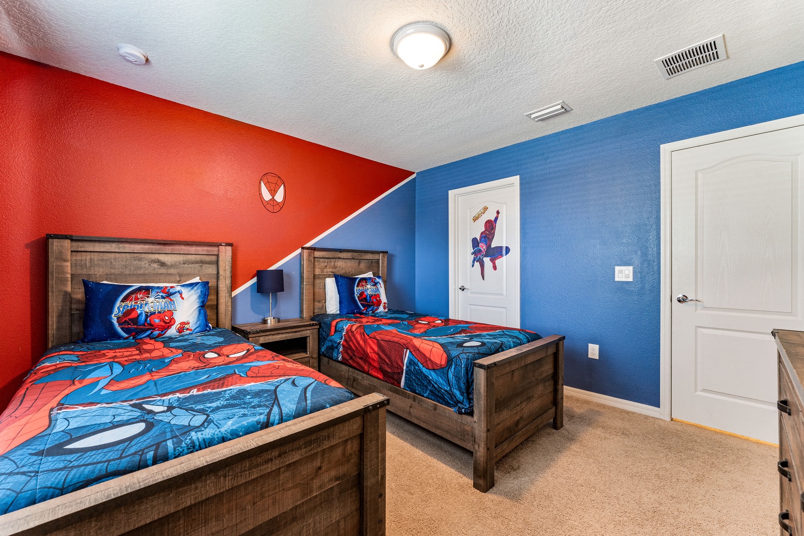 Bedroom 2 Spider Man themed with with 2 twin bed