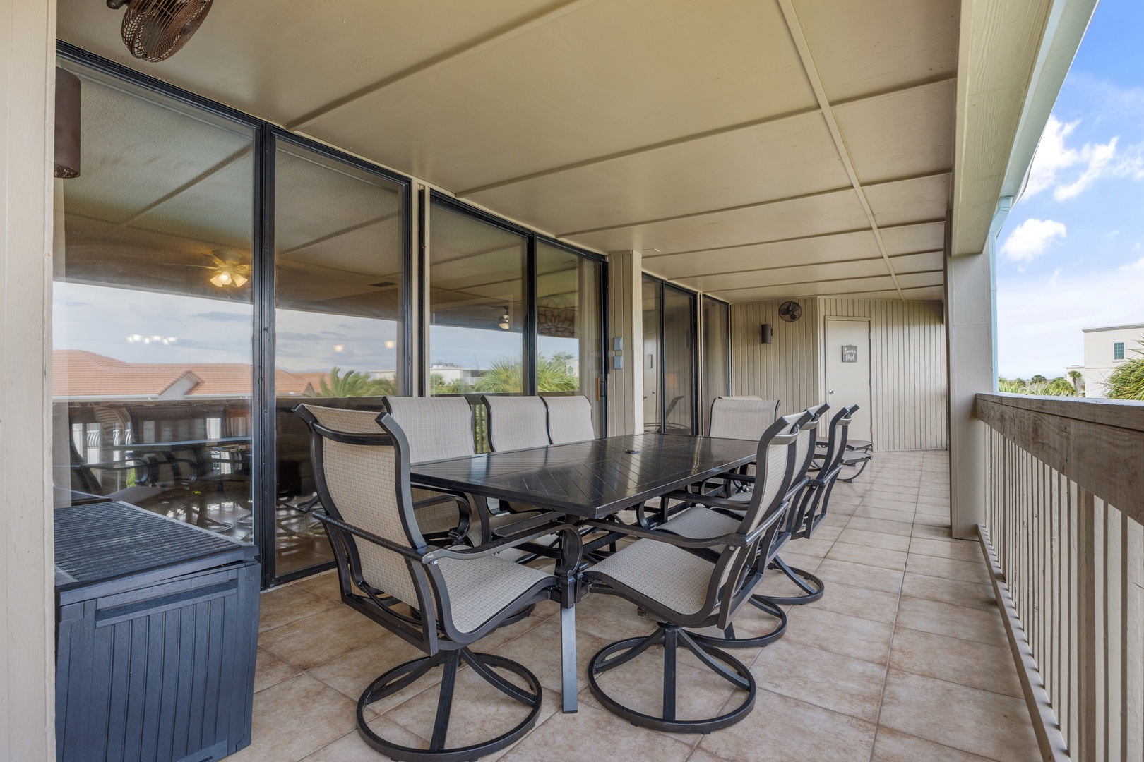 Dine al fresco or lounge in the fresh air with gorgeous views on the balcony