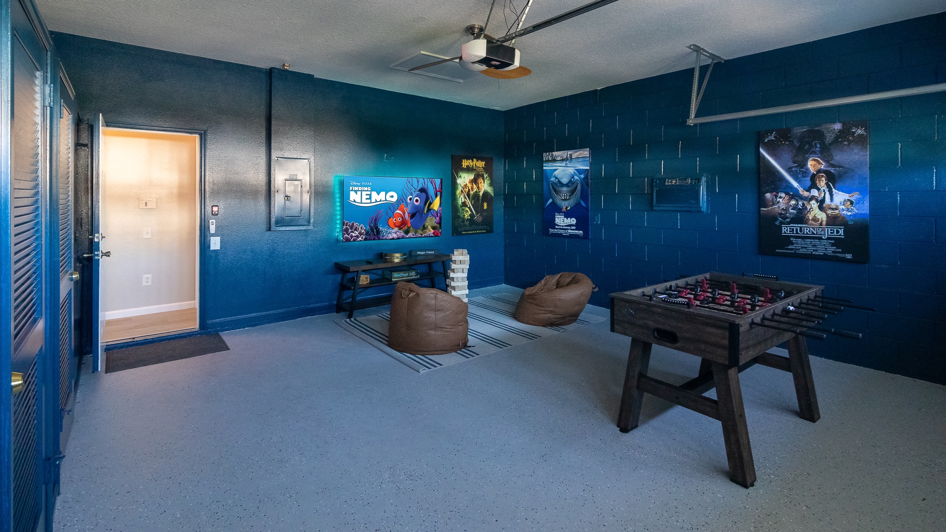 Your private Game room