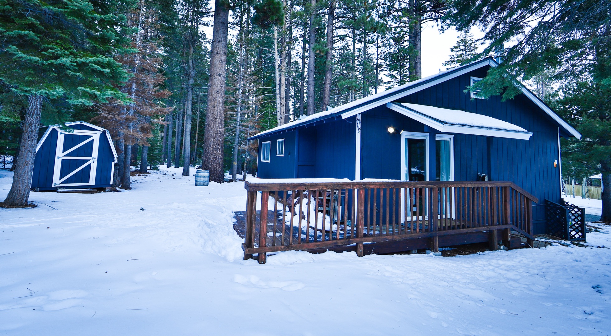 Winter day views at Mystic Pines!