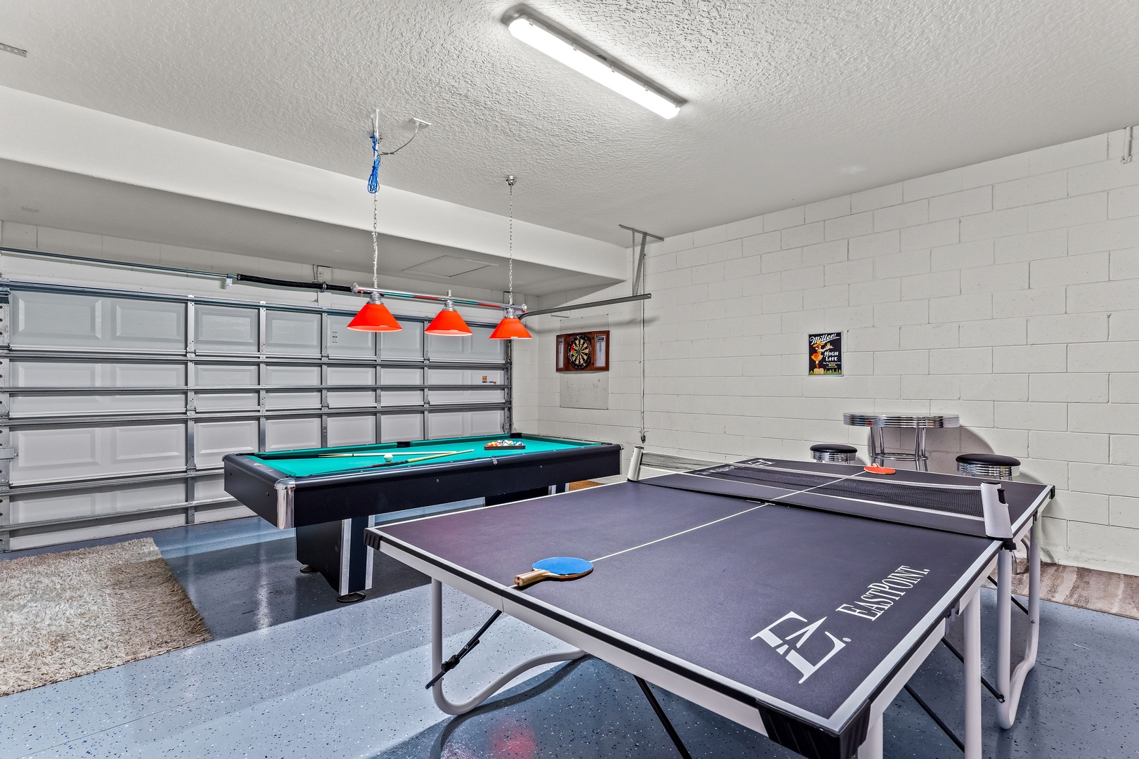 Game room/garage