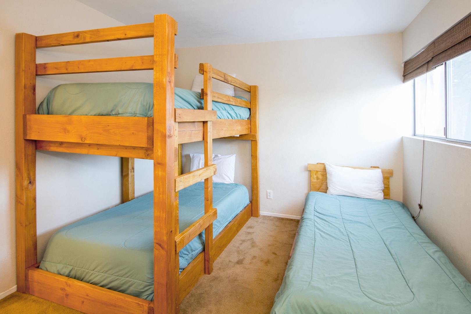 Bedroom 2: Bunk bed and Twin bed