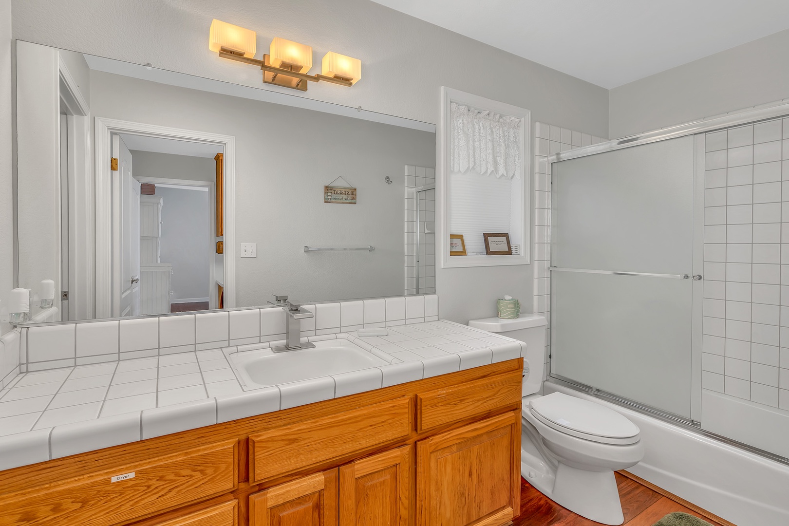 Bathroom #3 Shower/Tub Combo