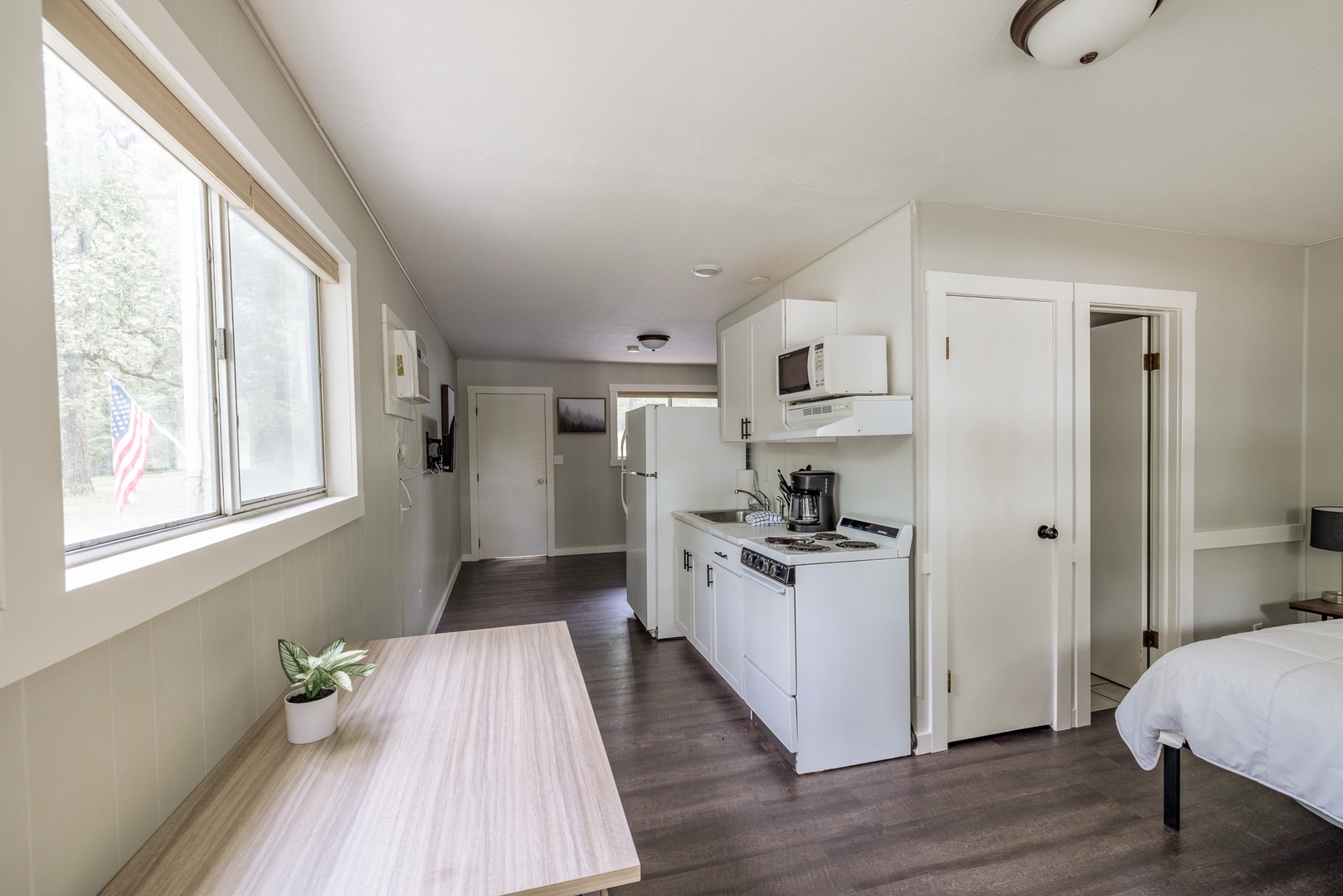 Kitchen area