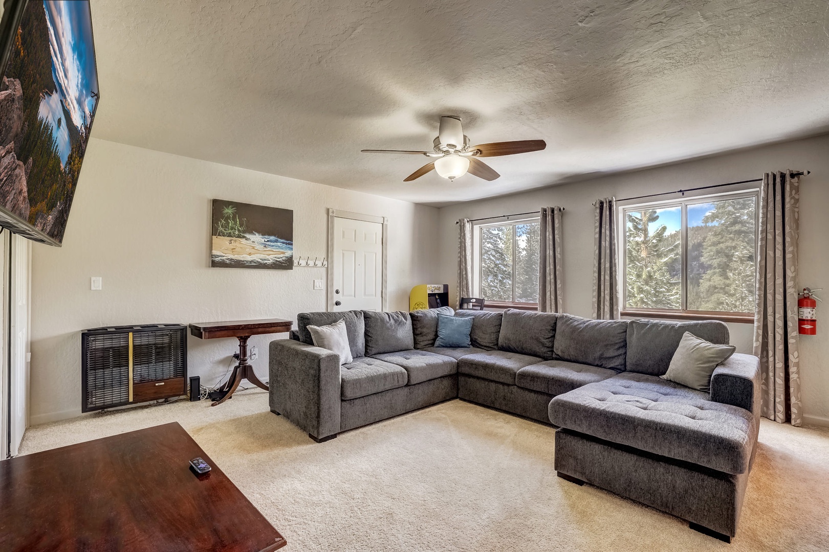 Bedroom 3 with large sectional pull out sofa , Smart TV, Pac-Man game, Jack & Jill style bathroom  (downstairs)
