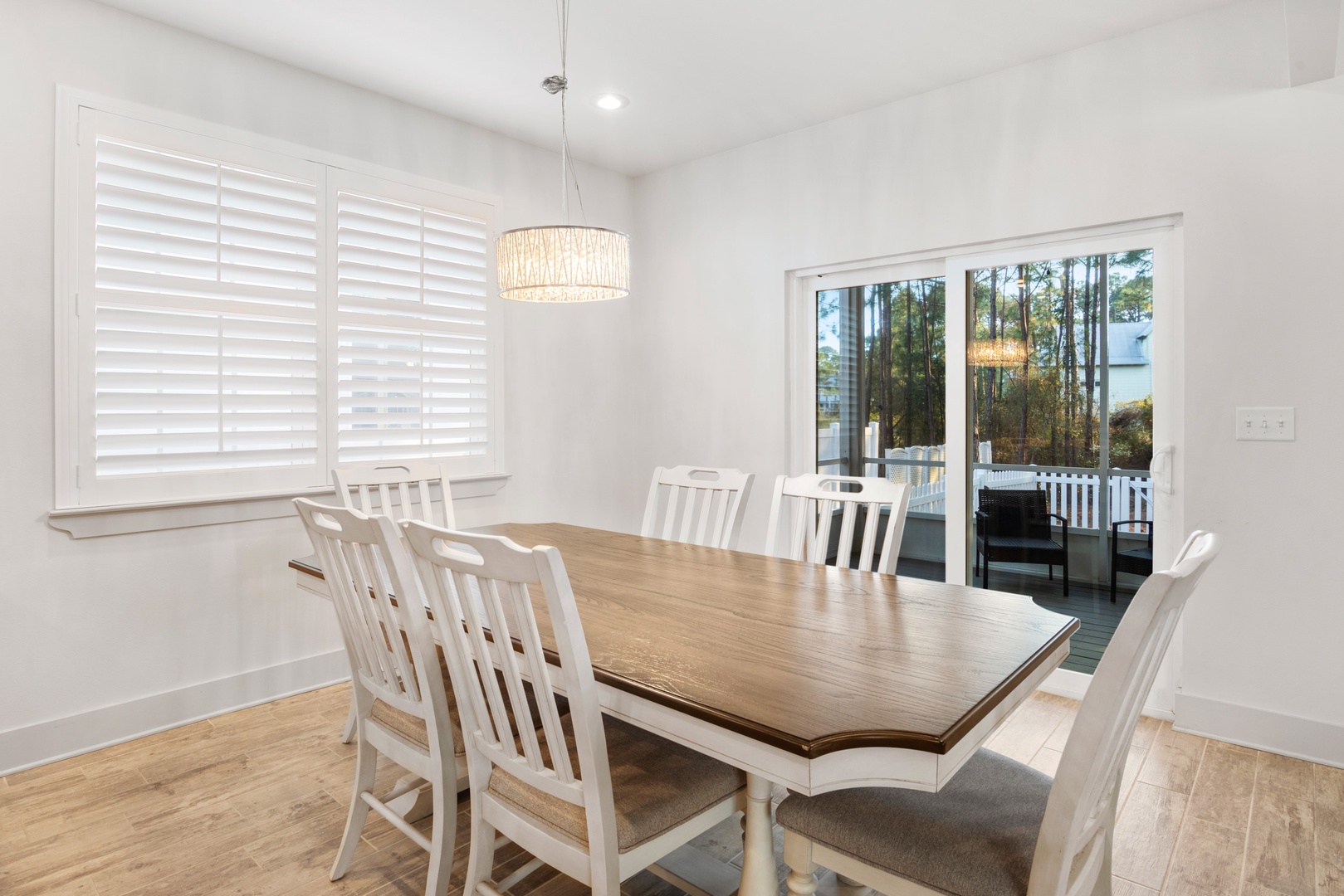 Dining table with seating for 6