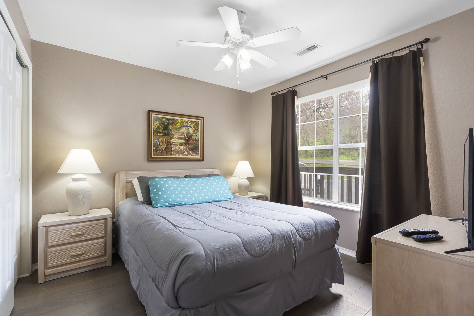 Bedroom #2 with Queen Bed