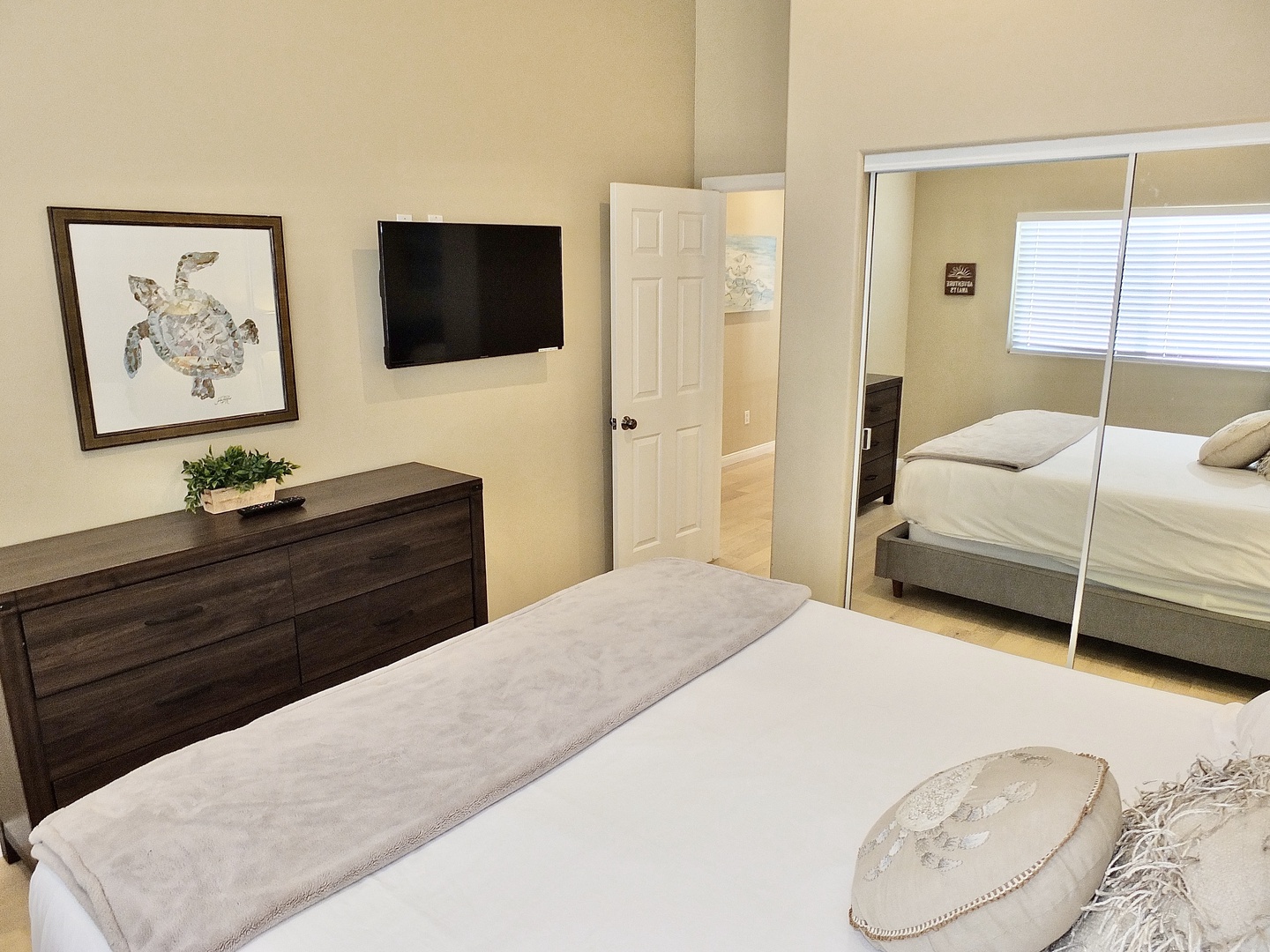 The second bedroom provides a king bed, Smart TV & closet