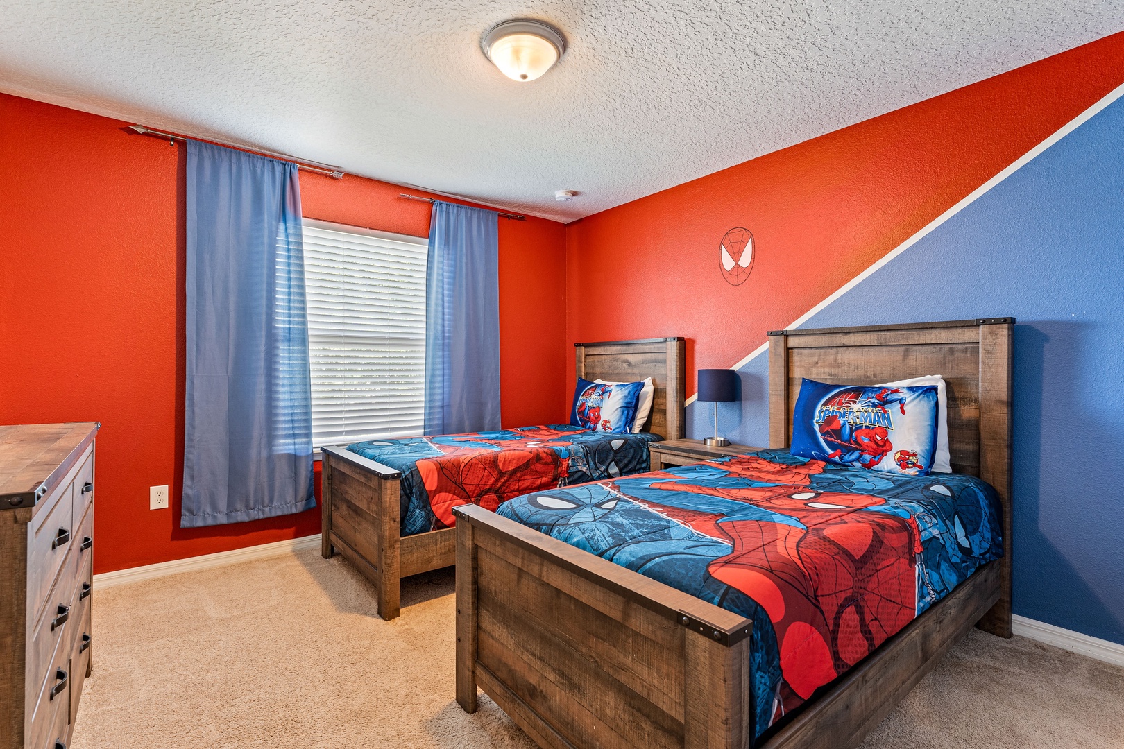 Bedroom 2 Spider Man themed with with 2 twin bed