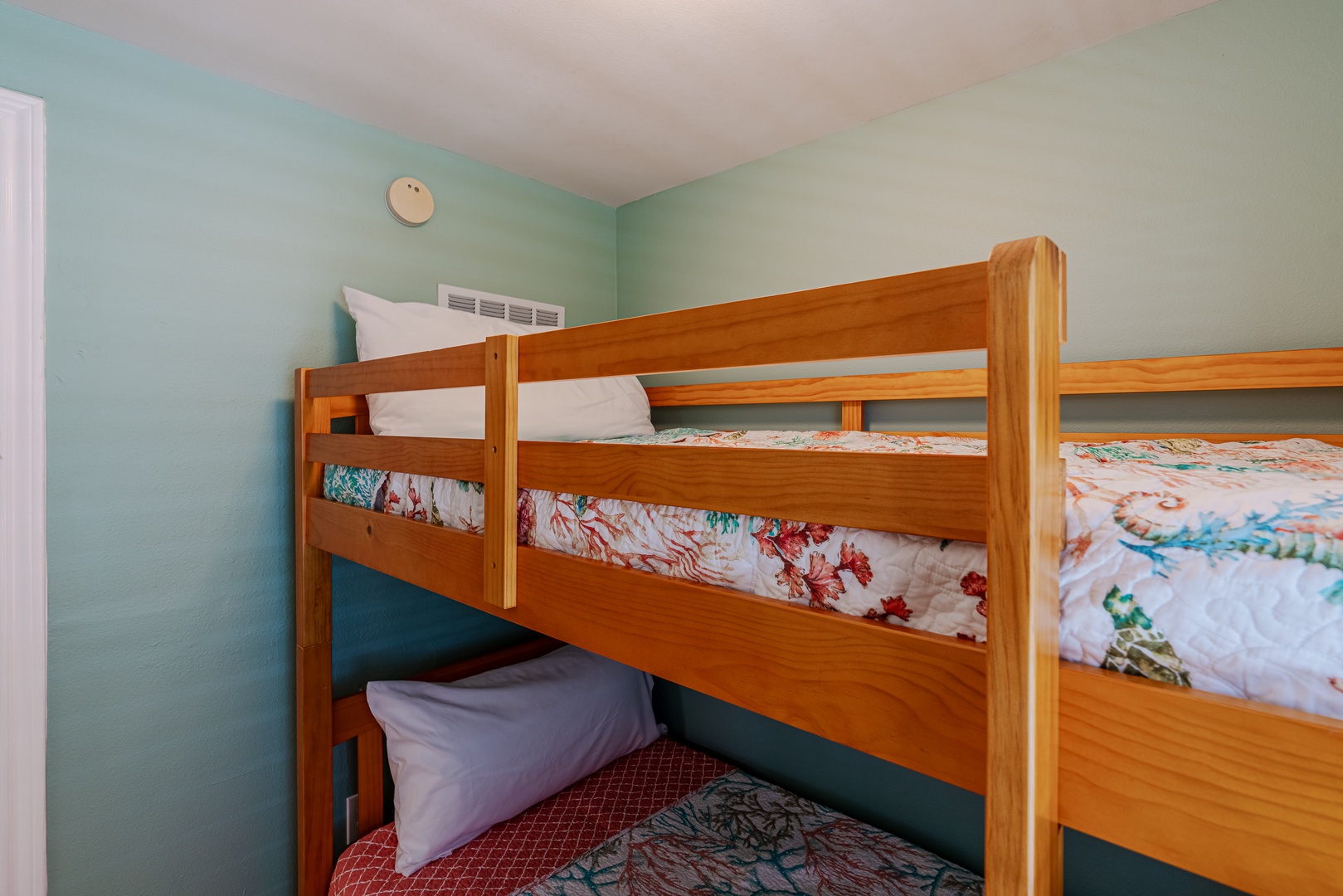 Bedroom 1 Twin/Twin bunk bed