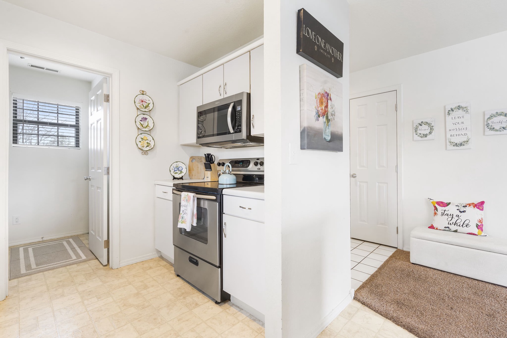 Fully equipped kitchen