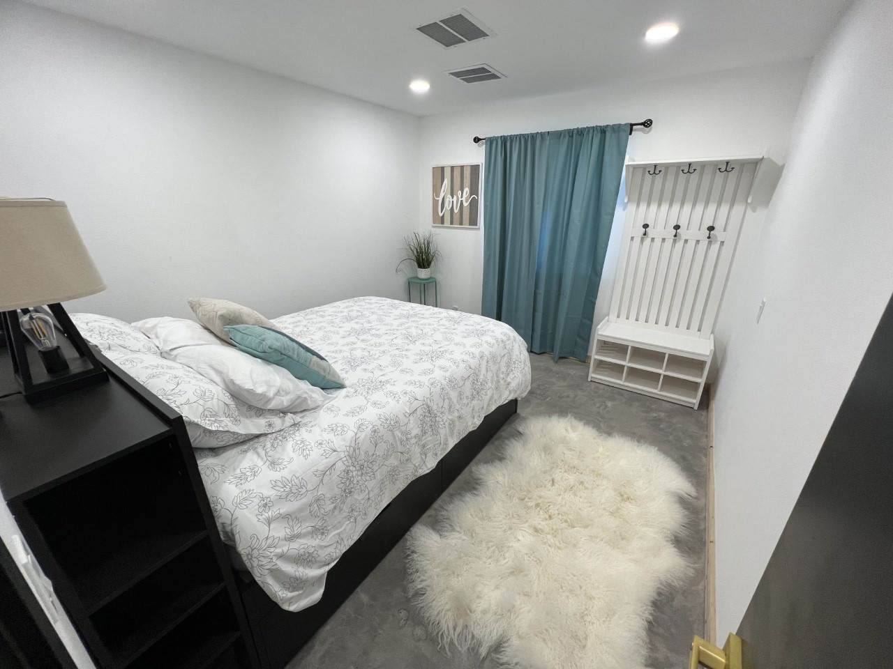 Bedroom #1 Queen
