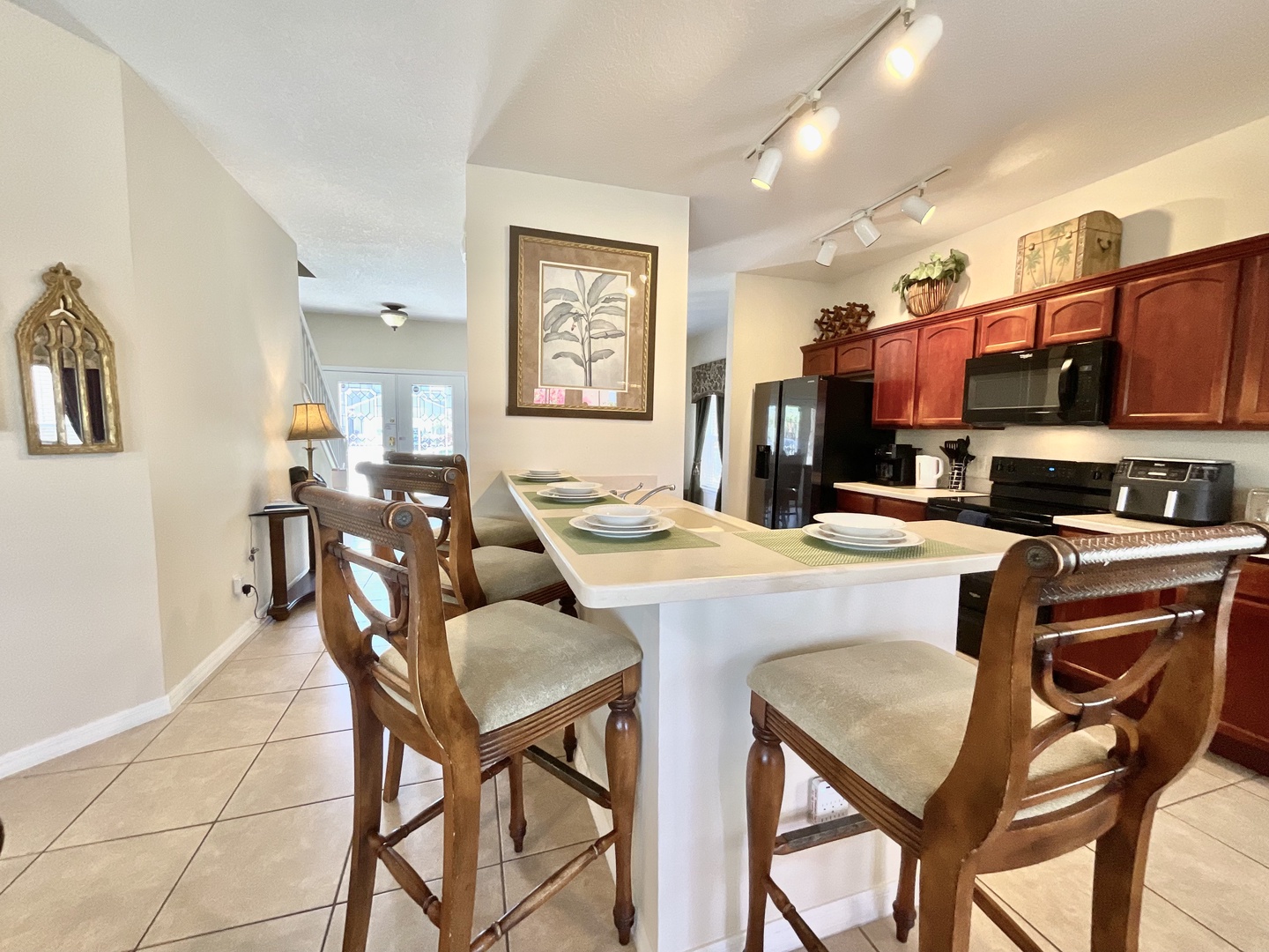 Kitchen counter seating for 4