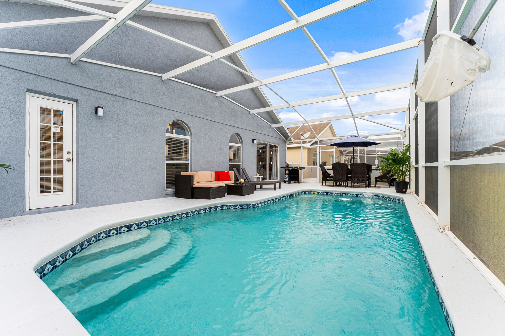 Make a splash in the private pool or lounge the day away under the lanai