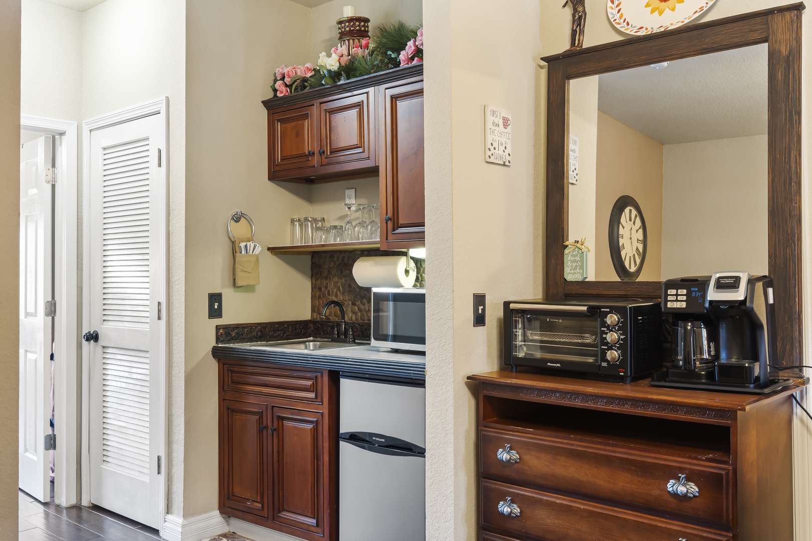 The cozy kitchenette offers all the comforts of home