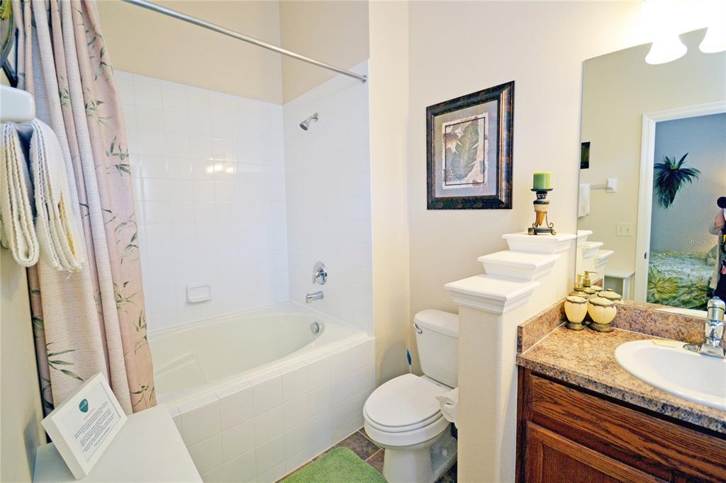 Bathroom #2 Shower/Tub Combo En-Suite to Bedroom #1