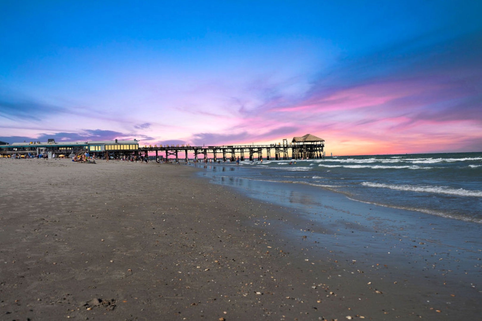 Enjoy stunning sunsets at the beach!