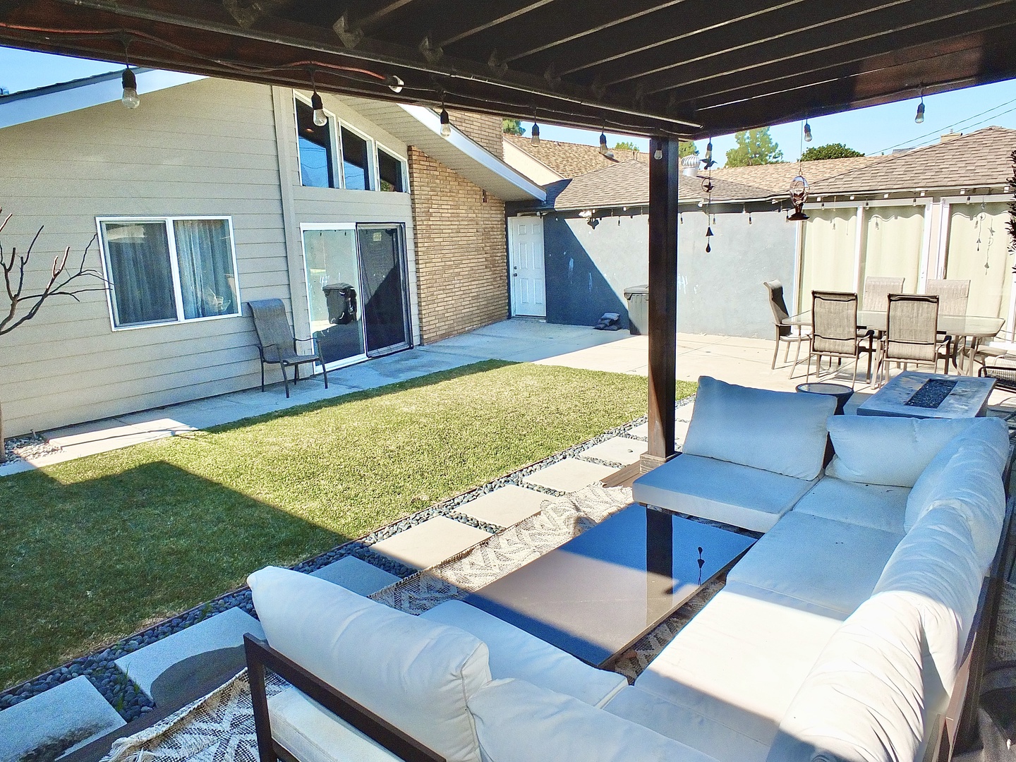 Savor family meals and play games in the spacious yard