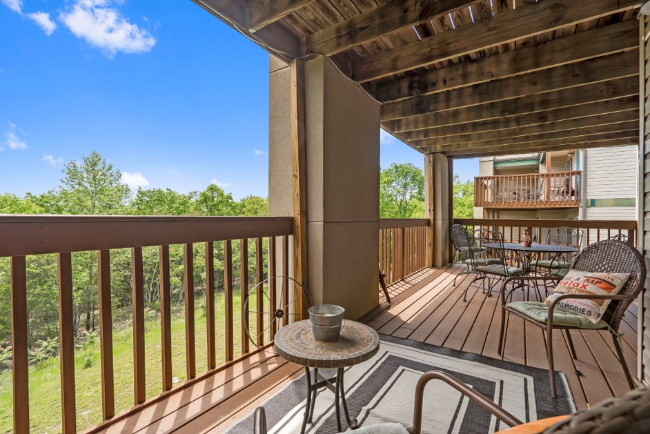 Unit 4 – Kick back and relax on the Back Deck with serene nature views