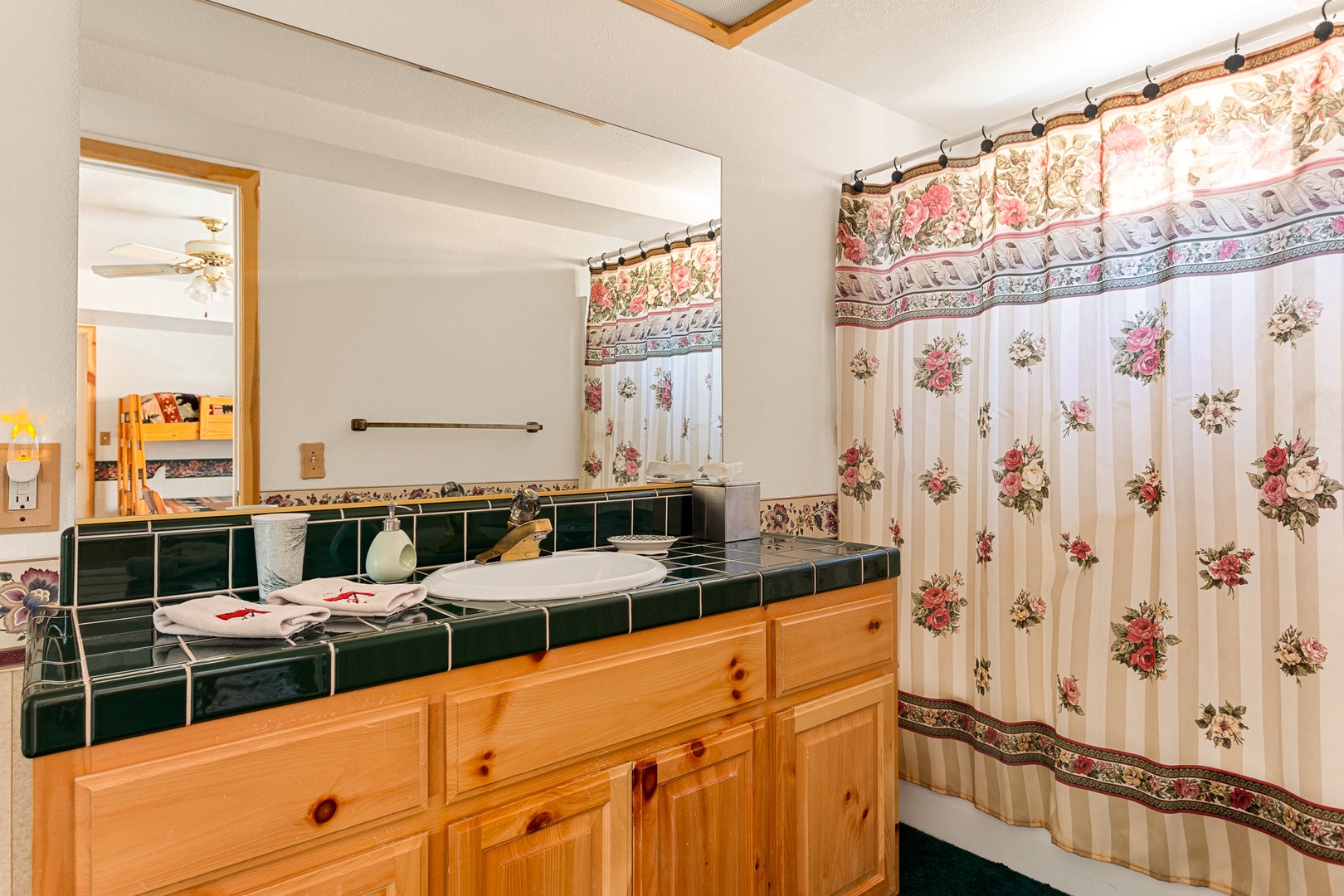 Bathroom #3 with Shower/Tub Combo