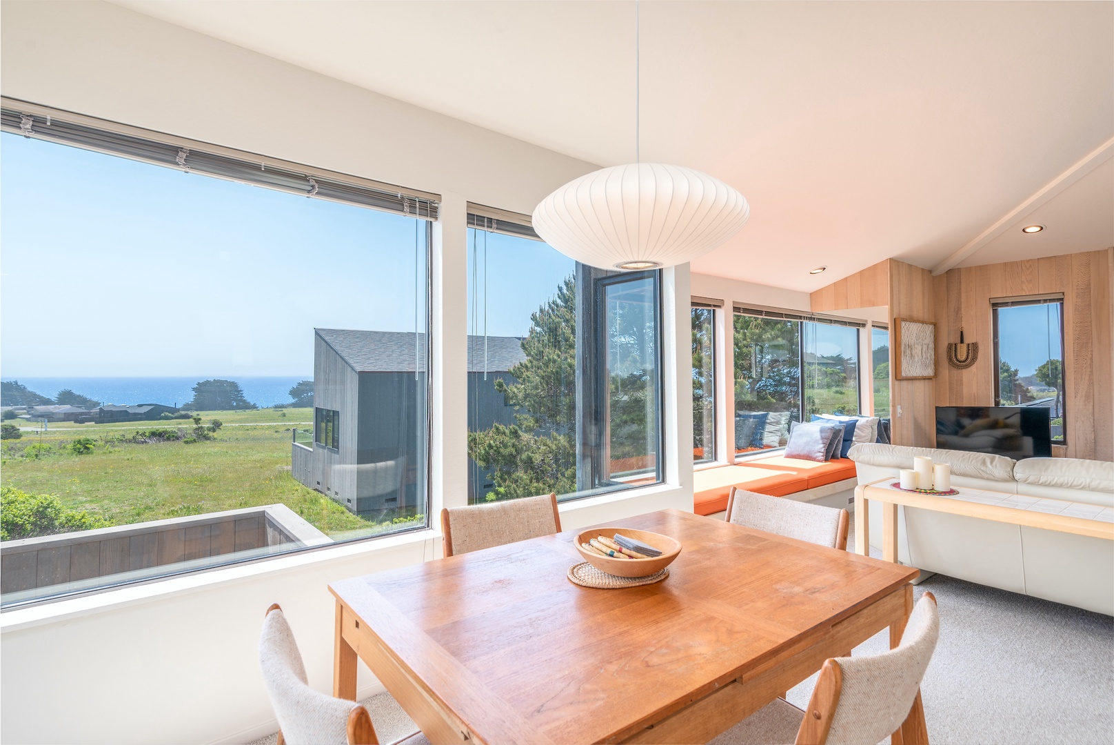 Dining table for 4 with ocean views