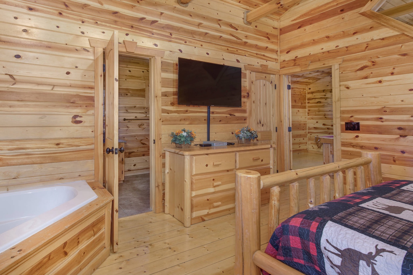 Upstairs bedroom with queen bed