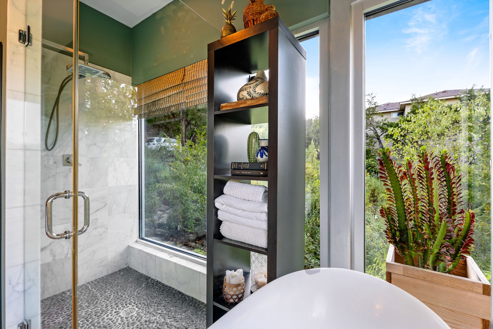 Bedroom 3 en-suite with separate bath tub, and walk-in shower