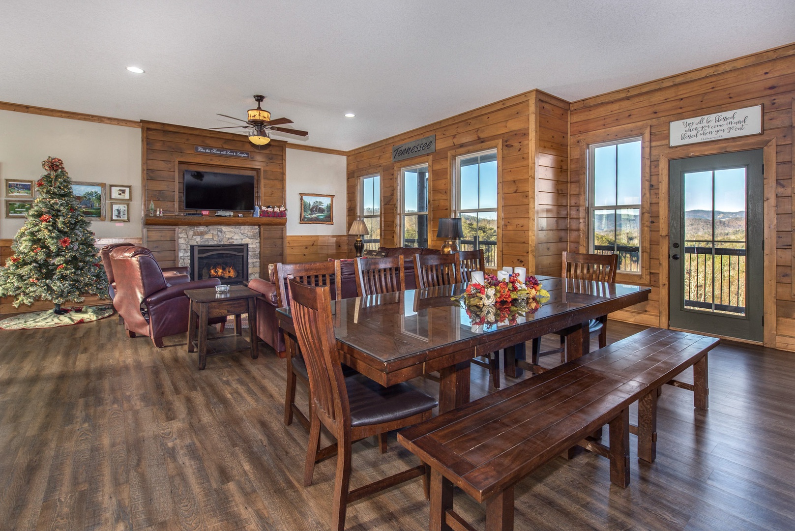 The whole family can enjoy meals with a view in the open dining area