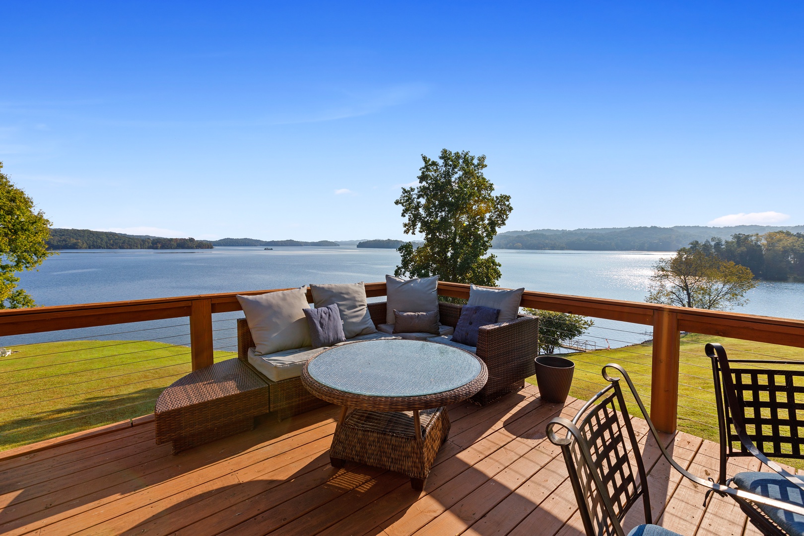 Porch with amazing panoramic view of the lake