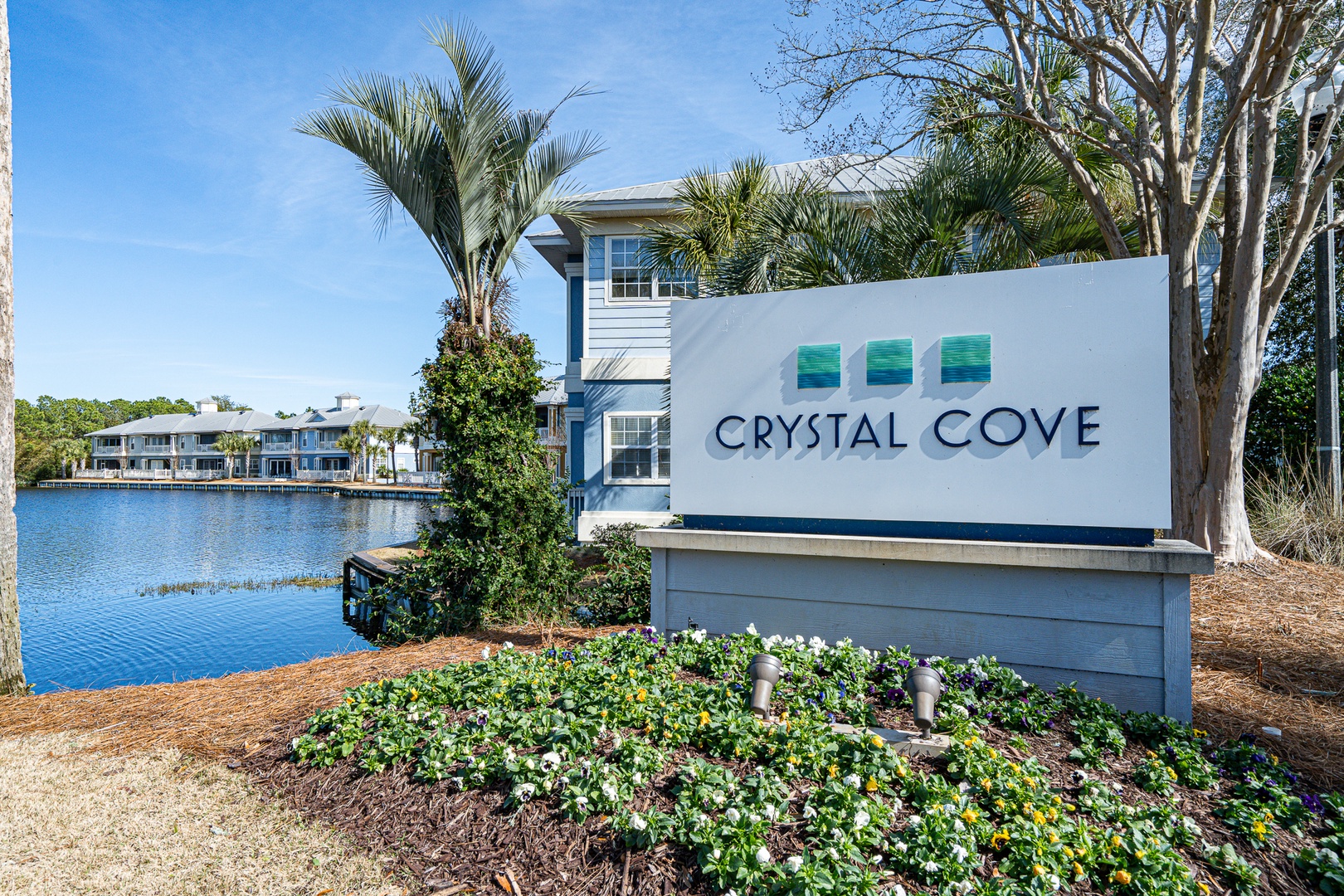 Crystal Cove Entrance
