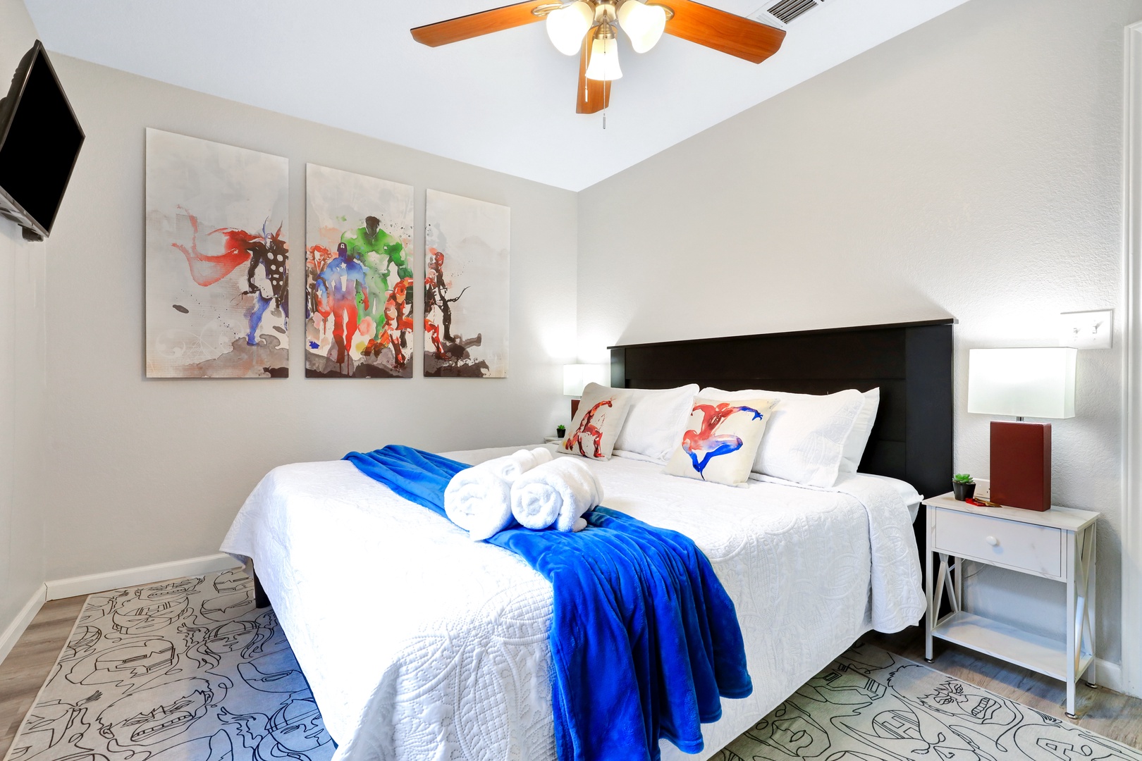 Take a hero’s respite in the 1st floor king bedroom, offering a Smart TV