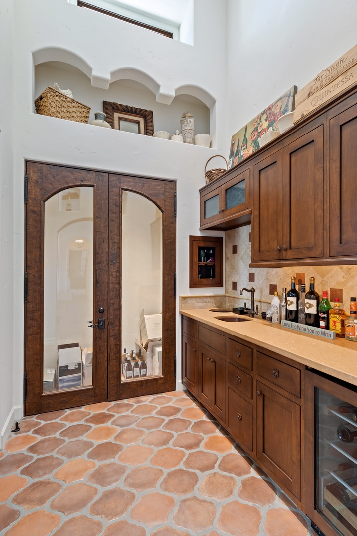 Bar located in the kitchen
