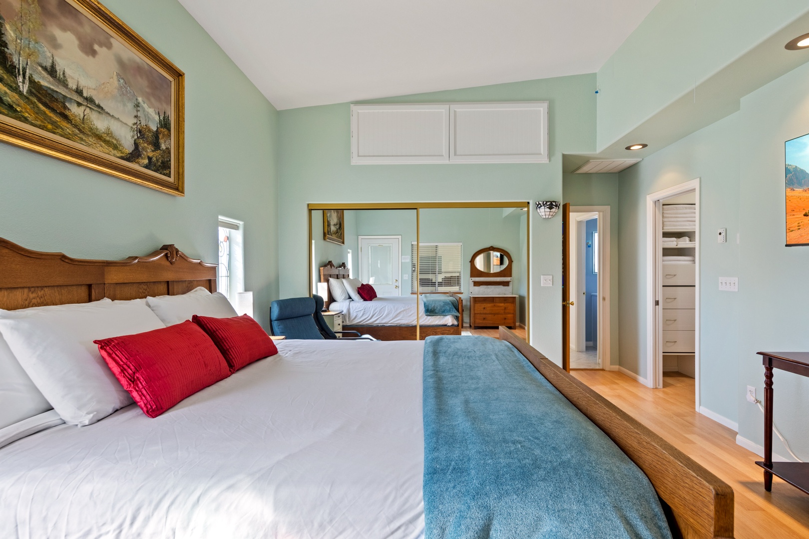 Bedroom #1 King with En-Suite