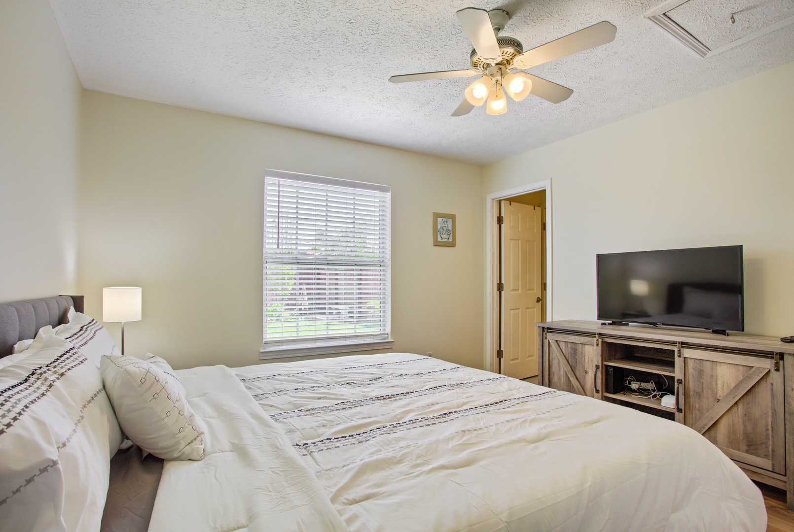 Bedroom #3 with King Bed and En-Suite