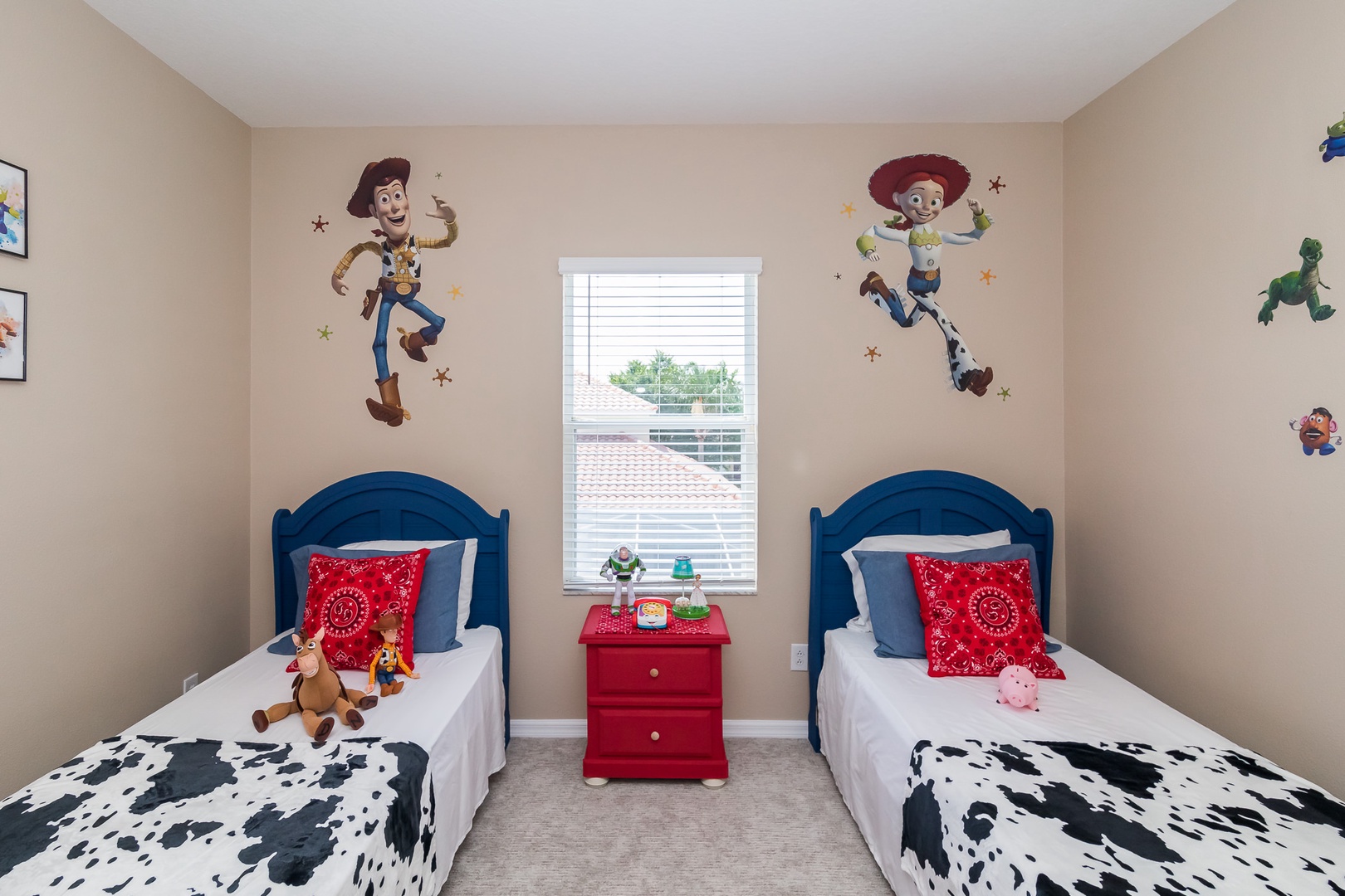 Bedroom 5 Toy Story themed with 2 Twin beds, and TV (2nd floor)