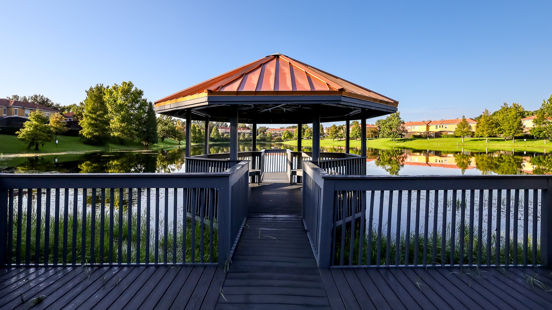 Take a stroll & enjoy the sights around the community lake