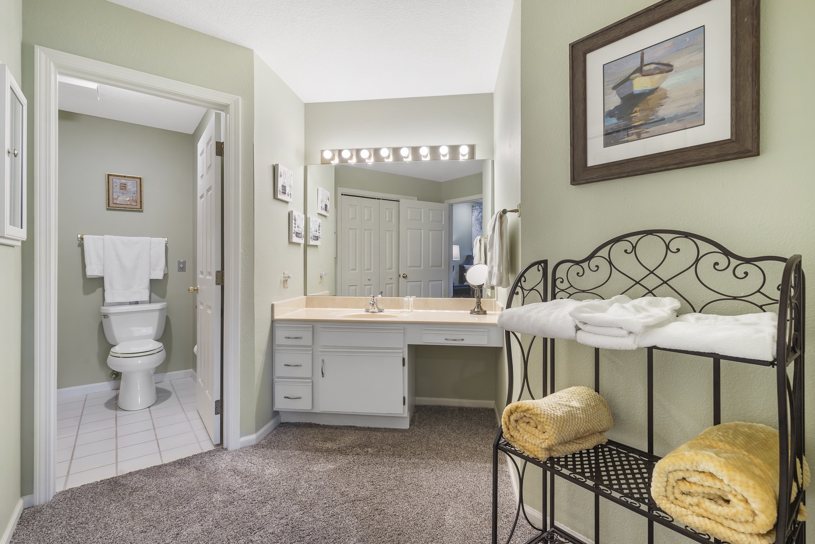 En-Suite to Bedroom #1