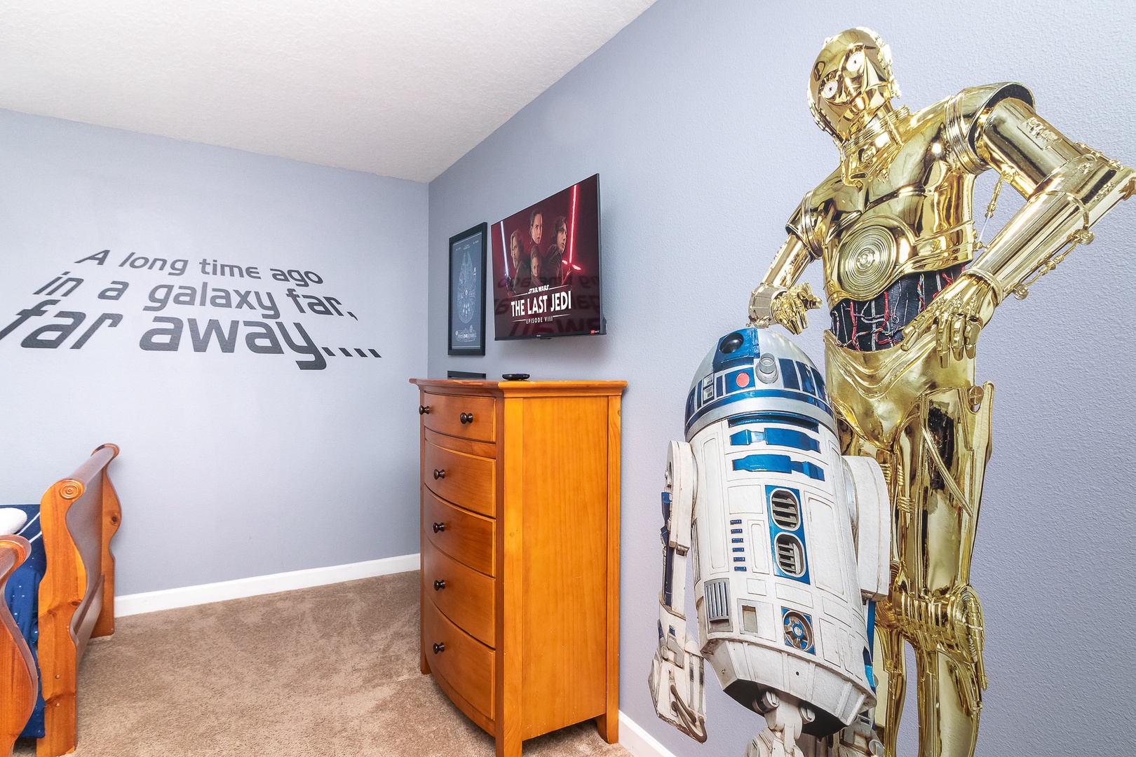 Bedroom 5 Star Wars themed with 2 Twin beds, TV, and Jack & Jill style en-suite (2nd floor)