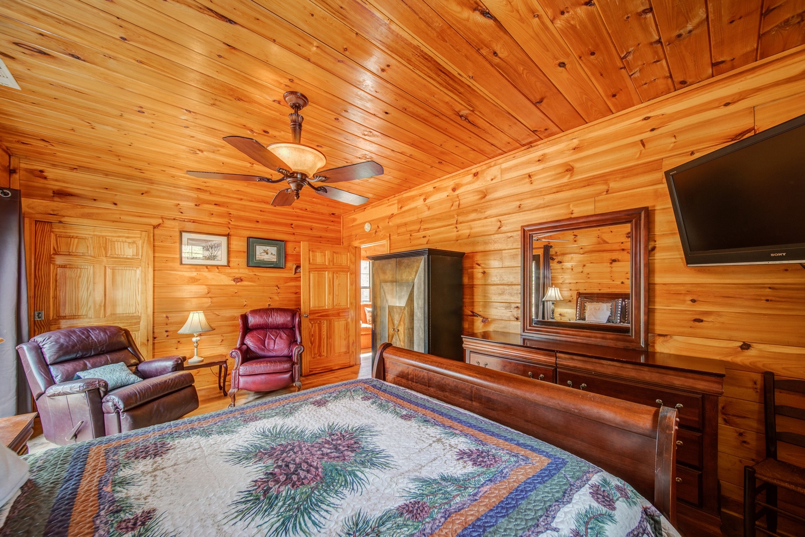 (Addition) Queen Master Bedroom with En Suite, TV, and Seating Area