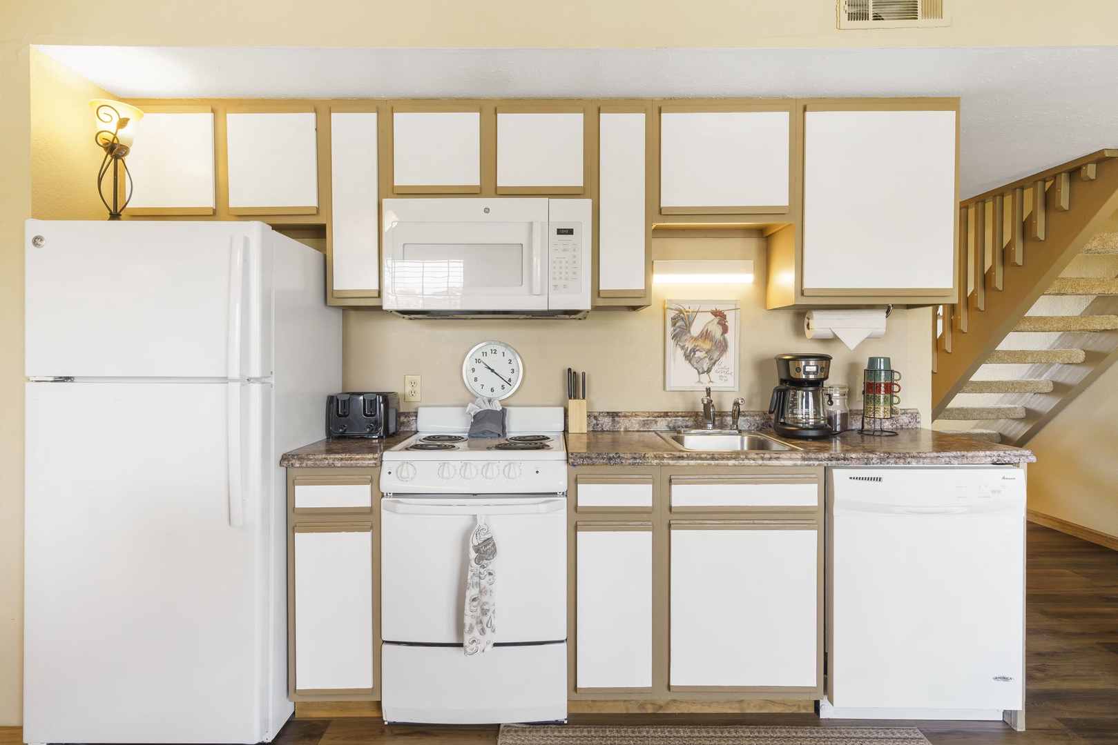 Fully equipped kitchen