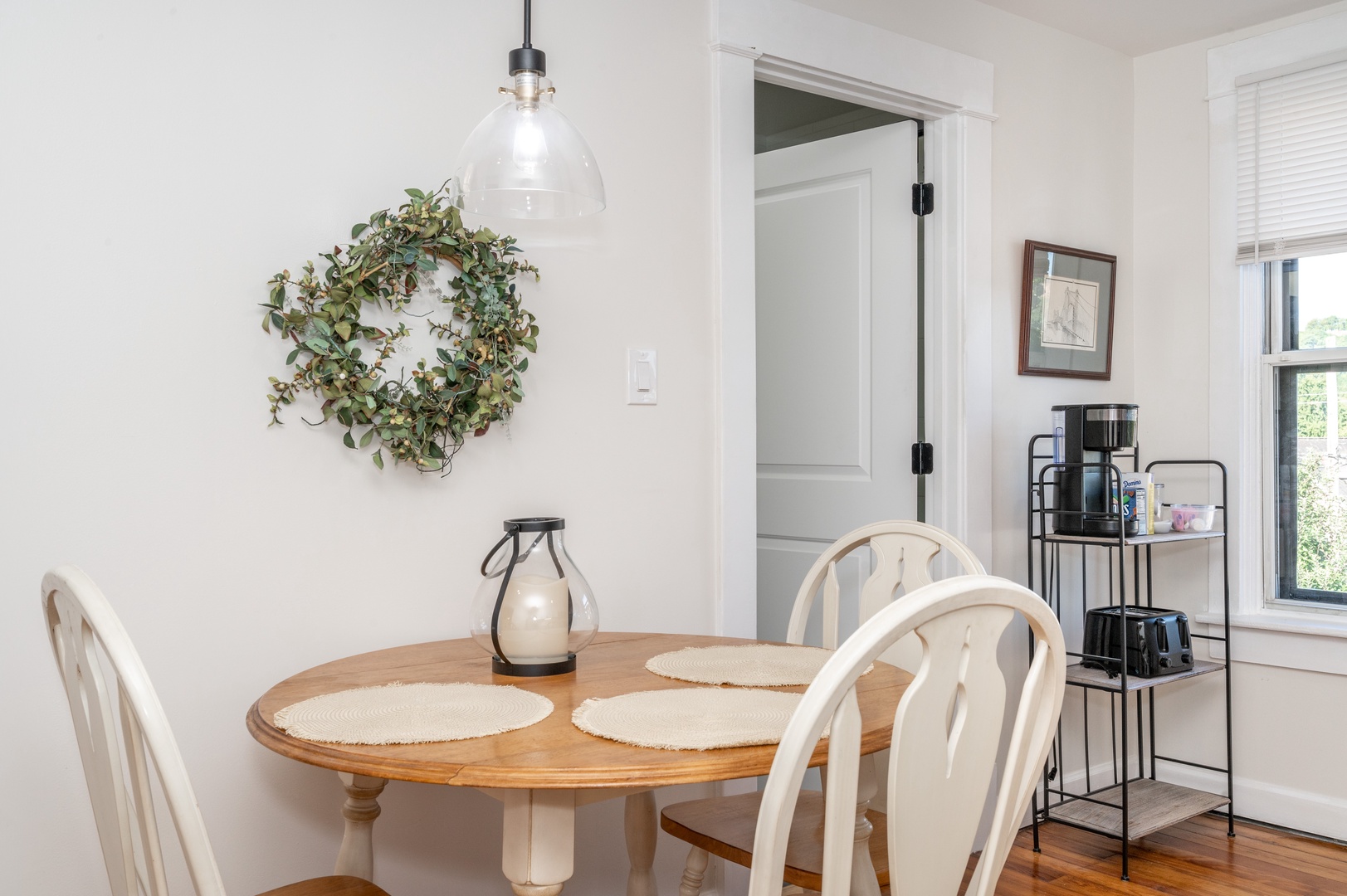 Enjoy mealtimes together at Apartment B’s kitchen table