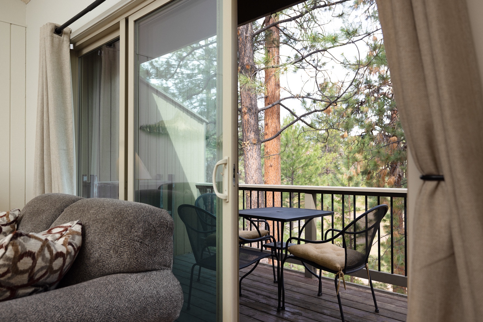 Savor your morning coffee on the deck while soaking in beautiful scenic views