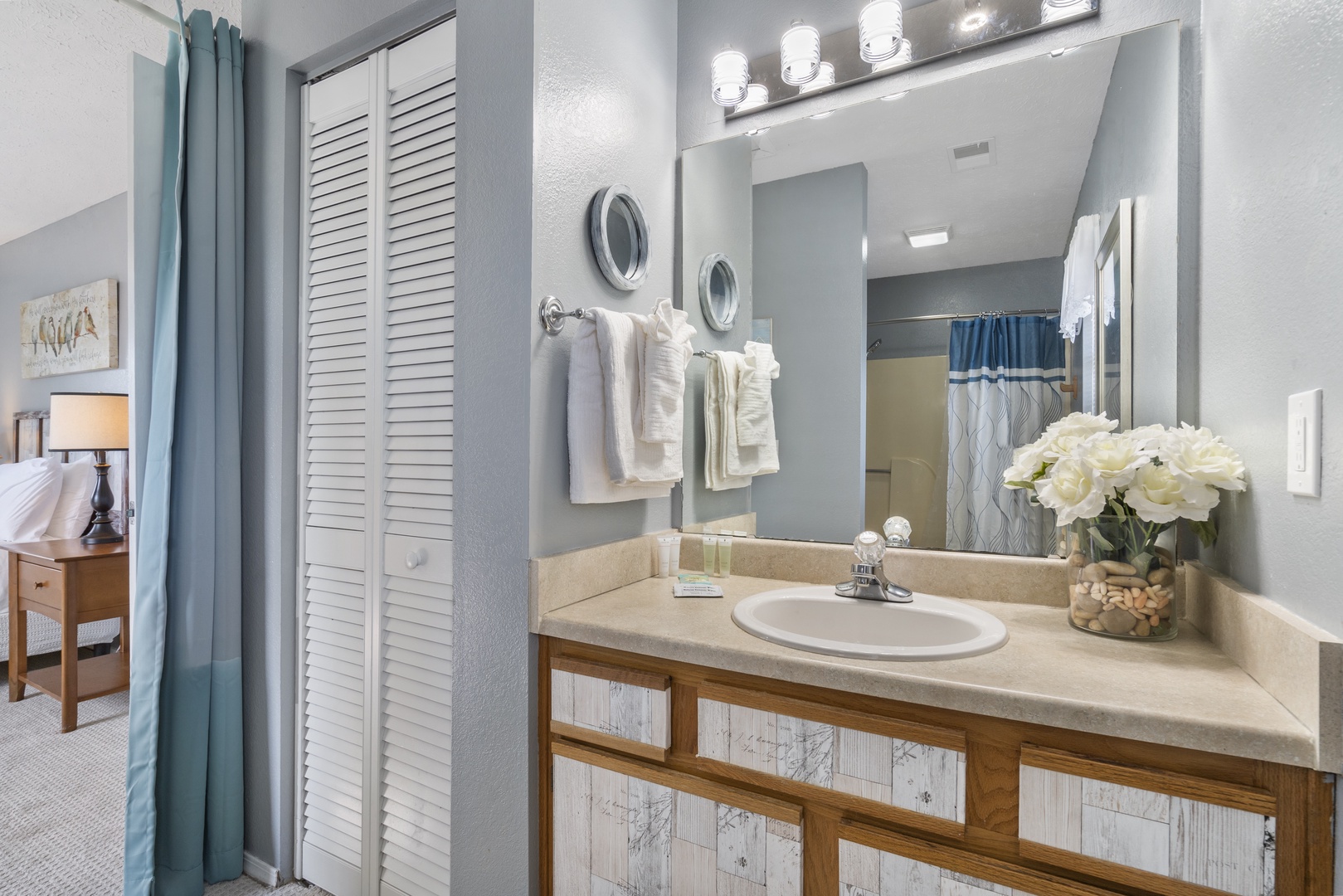 Bathroom #1 with Shower/Tub Combo