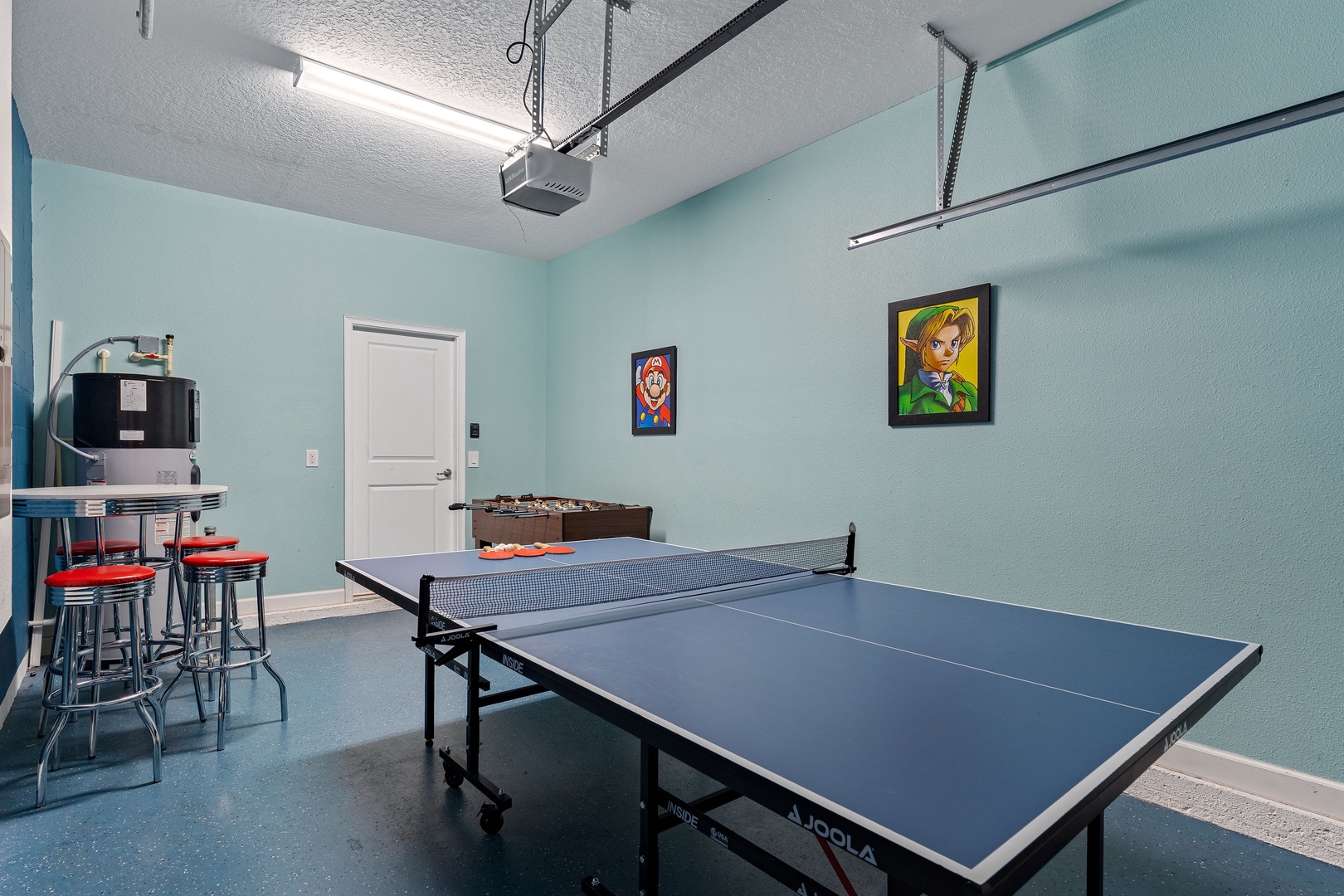 Game room/garage