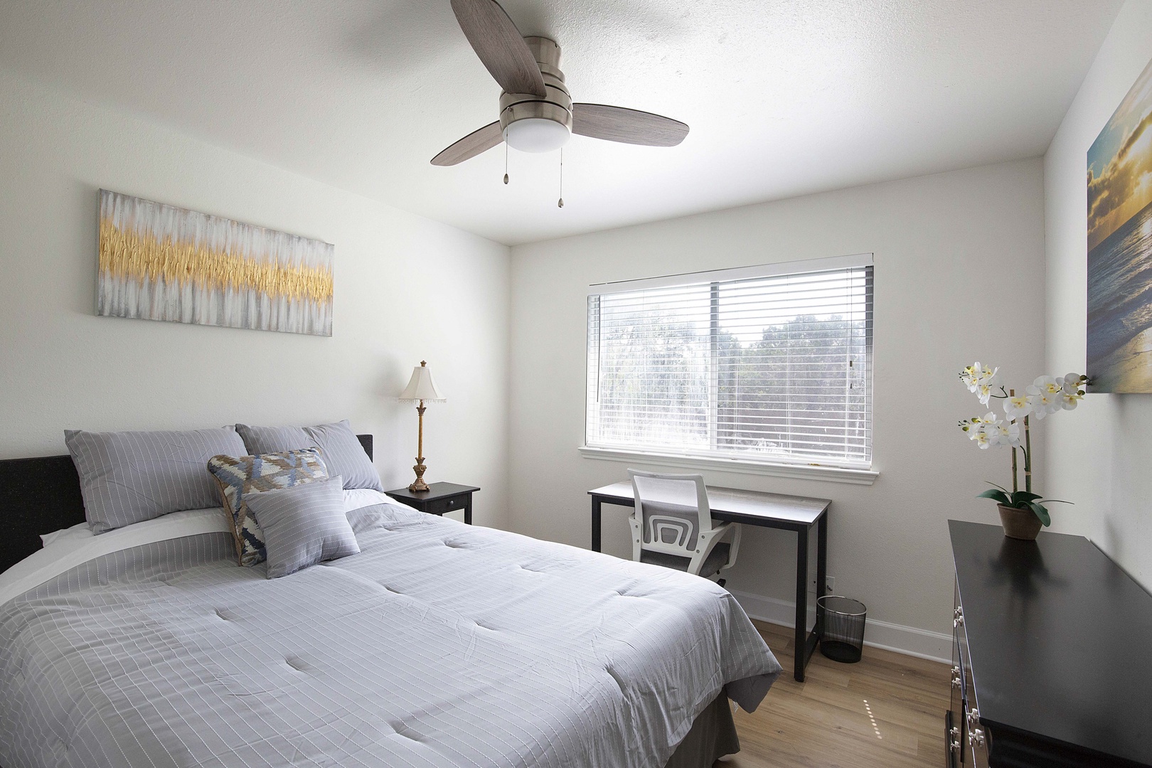 Bedroom 3 with Queen bed, and desk
