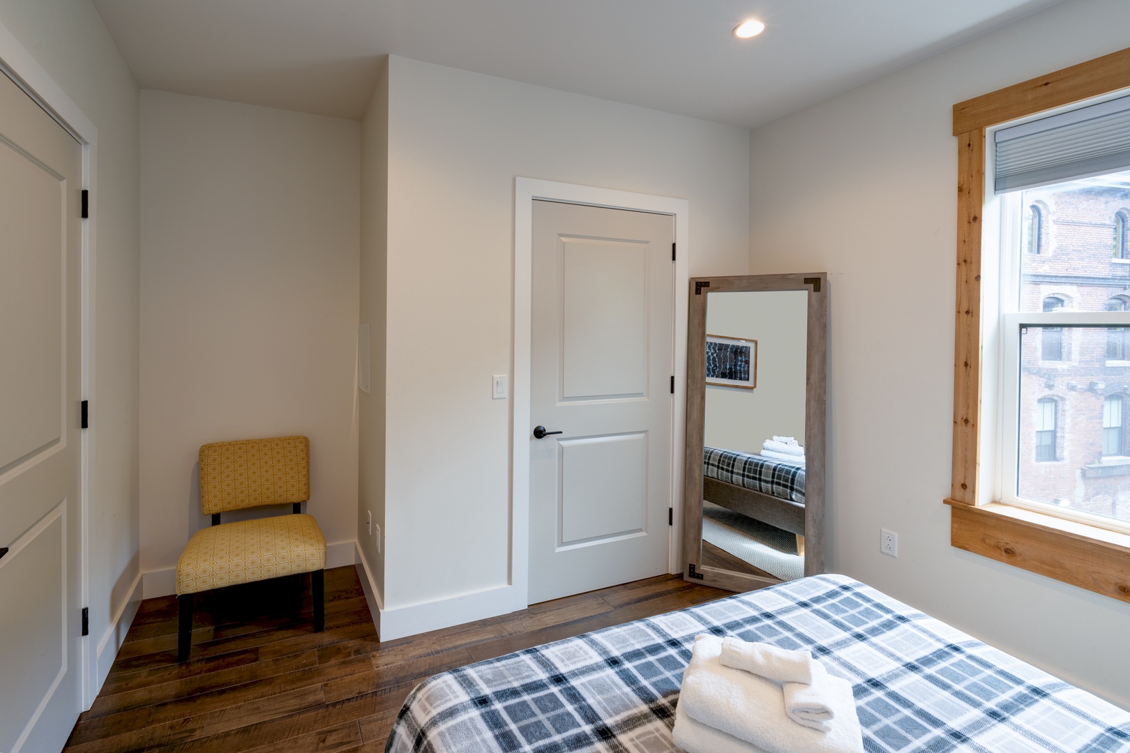 After a day exploring the Music City, retreat to your very own queen bedroom
