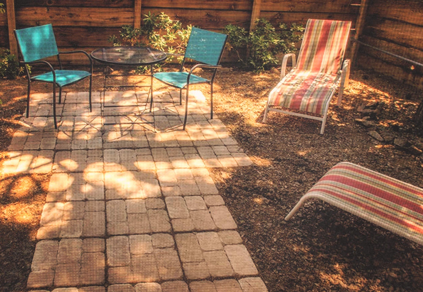 Large Private Outdoor Courtyard with Lounge Chairs