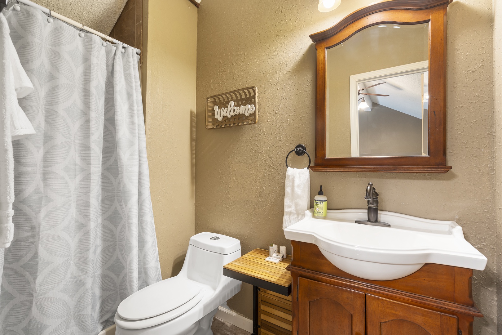 The loft bedroom ensuite offers a single vanity & shower