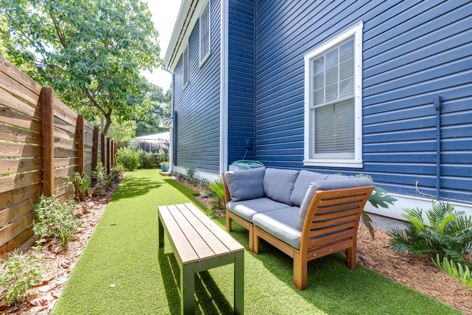 outside sitting area